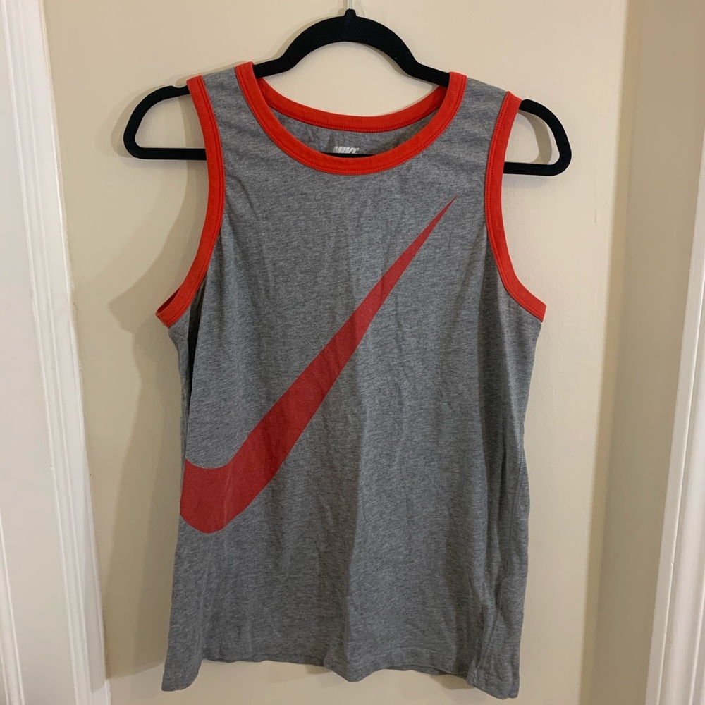 Nike tank top size m